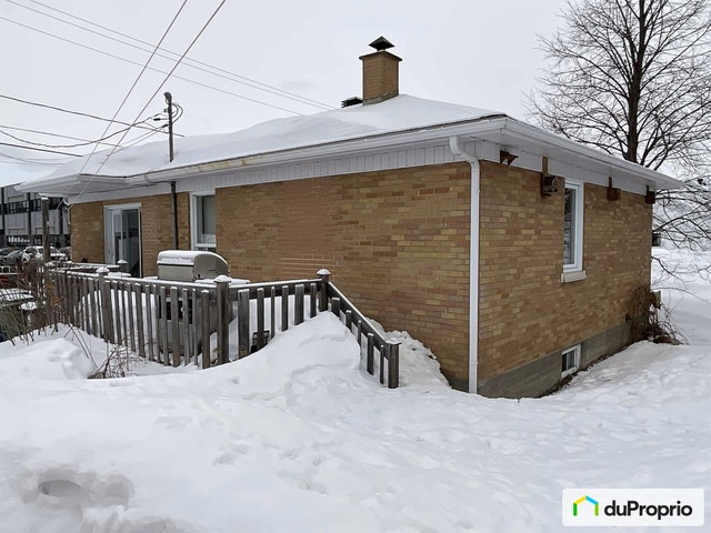 $290,000 - 2 Storey for sale in St-Ambroise — photo 3