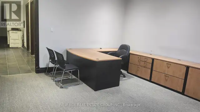 5-2 - 15 BROWNRIDGE ROAD Halton Hills (Rural Halton Hills), Onta in Commercial & Office Space for Rent in Oakville / Halton Region - Image 4