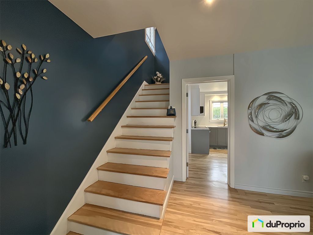 $599,000 - Semi-detached for sale in Longueuil (Vieux-Longueuil) — photo 3