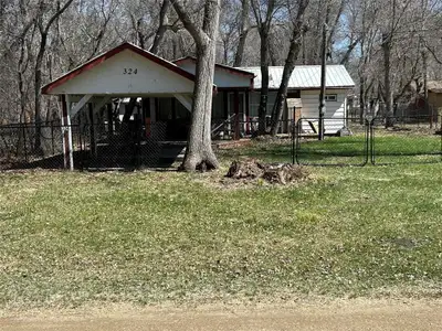 R33//Oak Lake Beach/2 bedroom cottage at Oak Lake Beach, includes fridge and stove. Lot is leased un...