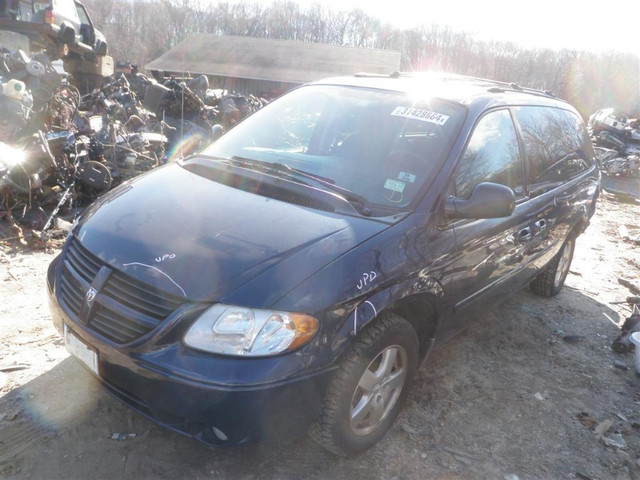 Scrap Car Removal Markham 647-479-8494 Top Cash for Junk Cars in Towing & Scrap Removal in Markham / York Region - Image 4