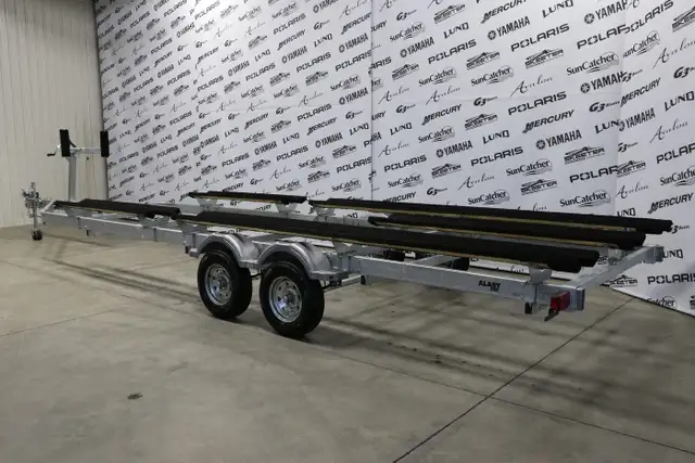 2024 REMEQ PSC-5440-L 3 QUILLES POUR PONTON DE 23 À 25 PIEDS in Cargo & Utility Trailers in Laurentides - Image 4