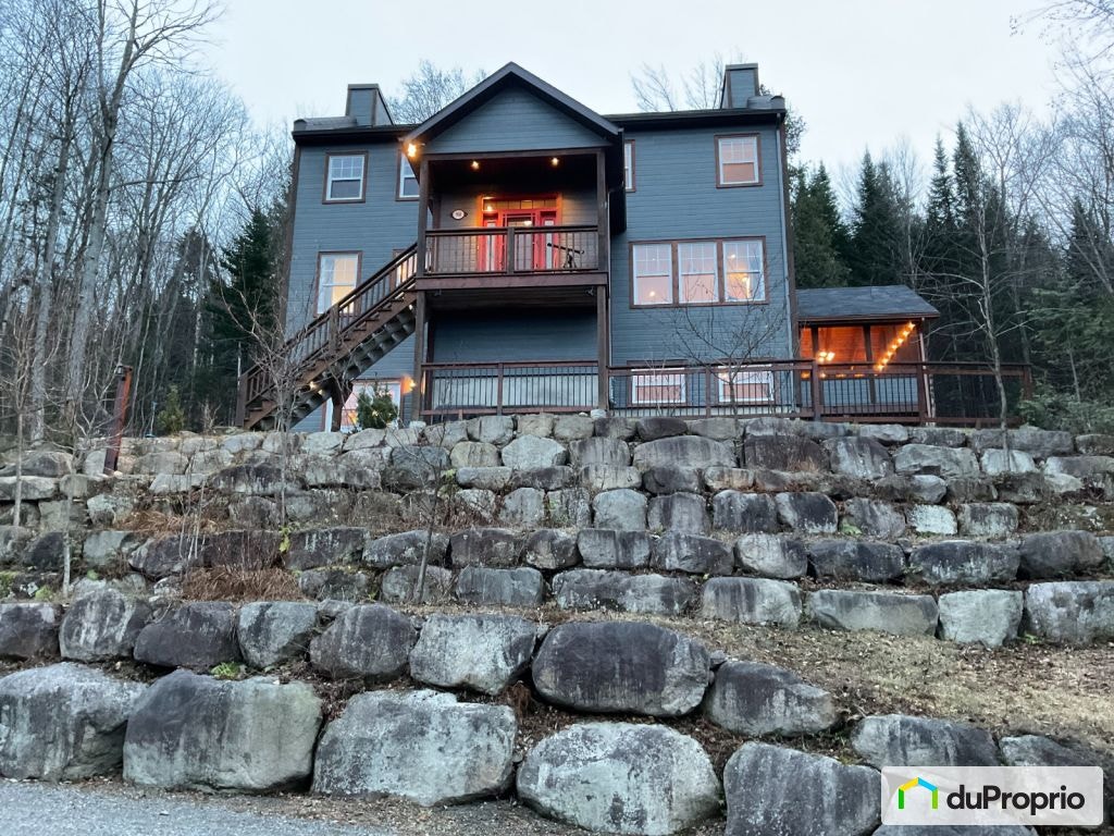 $829,900 - 2 Storey for sale in Val-David — photo 1