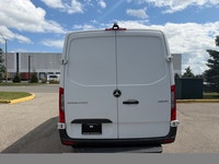 Alexander The Great Inc. Auto Sales 2695 Durante Way Milton, ON, L9T 5J1 Phone: 416-839-1558 2021 Me... (image 6)
