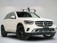 This 2021 Mercedes-Benz GLC 300 is a local Ontario vehicle with a clean Carfax report, the perfect b... (image 1)