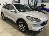 Le Ford Escape Hybrid 2020 TITANIUM AWD CUIR MAGS CAMERA RECUL A/C CRUISE offert chez AutoStudio 72... (image 4)