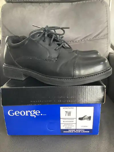 Souliers pointure 7 pour hommes, View more