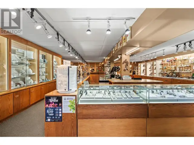 608 Cliff Avenue Enderby, British Columbia in Commercial & Office Space for Sale in Vernon - Image 9