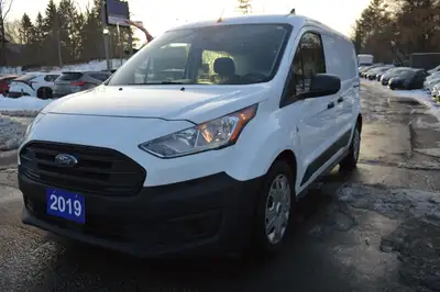 2019 Ford Transit Connect XLT W/Dual Sliding Doors 139,609 KM $19,950 or $161 Bi-Weekly Including Ce...