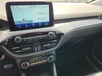 SEL AWD, Fully loaded, leather interior, Apple Carplay/Android Auto, Alloy wheels, heated seats, pow... (image 3)