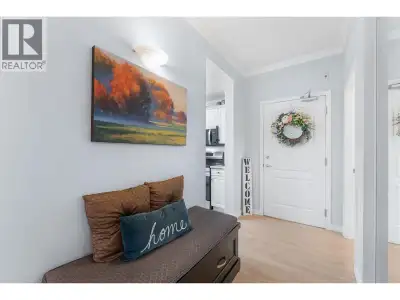 Gorgeous 2-Bed, 2-Bath Ground-Level Condo with Pool View. Welcome to Meadowbrook Estates! This beaut...