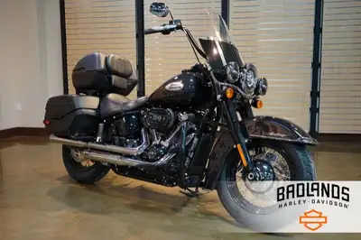 2021 Harley-Davidson Heritage Classic 114 The quintessential American cruiser. Showstopping vintage...