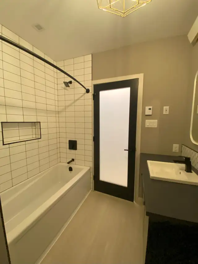 28 King Suite 501 in Long Term Rentals in Saint John - Image 7
