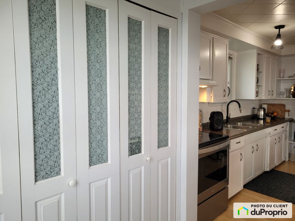 $257,000 - 1 1/2 Storey for sale in Ste-Anne-Des-Monts — photo 2