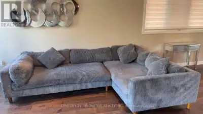 Home is located in A Fantastic area. This family friendly Neighborhood is Within walkingDistance of...
