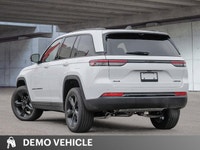 This Jeep Grand Cherokee boasts a Regular Unleaded V-6 3.6 L/220 engine powering this Automatic tran... (image 4)