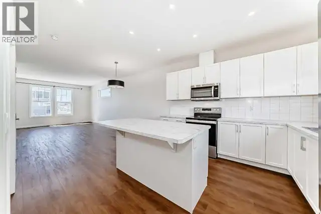 80 Magnolia Way SE Calgary, Alberta in Houses for Sale in Calgary - Image 11