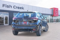 Experience confidence and convenience on every journey with this striking 2024 Nissan Kicks SV. With... (image 6)