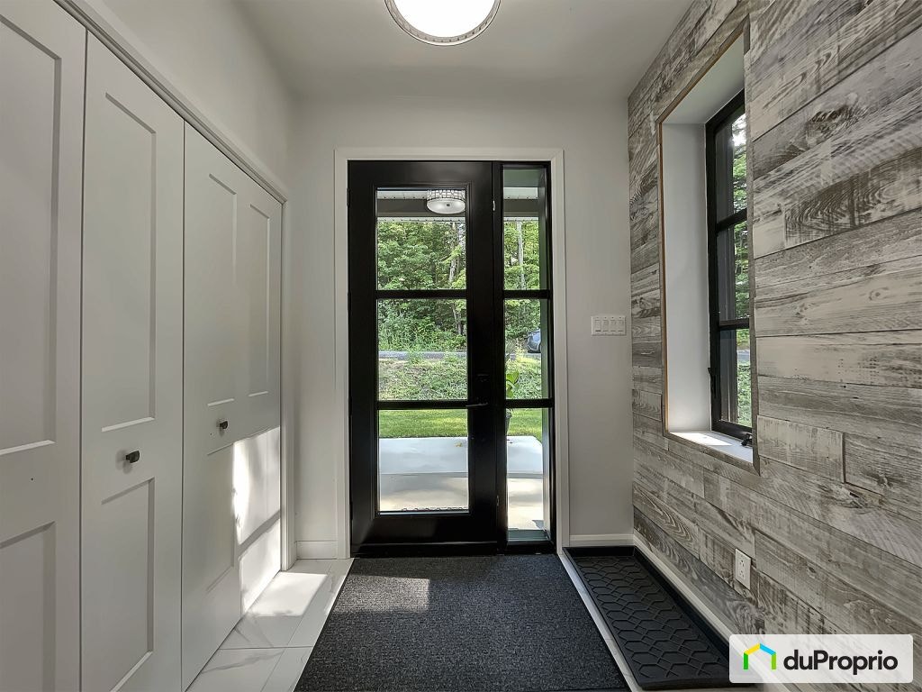 $950,000 - Bungalow for sale in Ste-Mélanie — photo 3