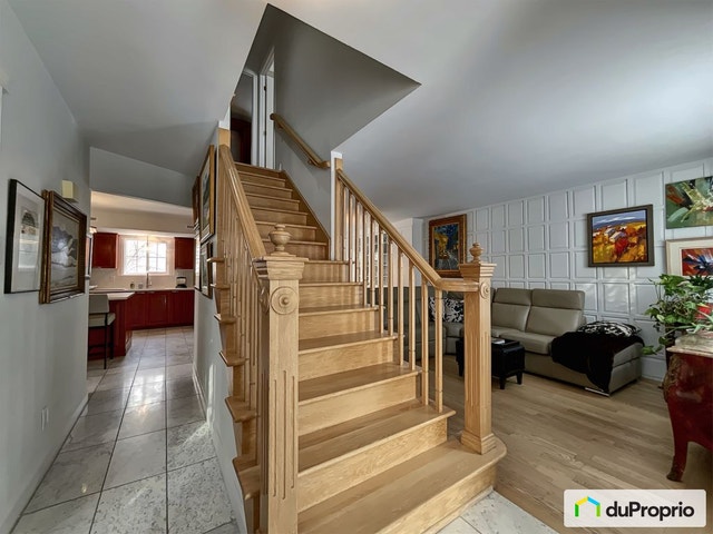 $731,999 - 2 Storey for sale in Longueuil (St-Hubert) — photo 3