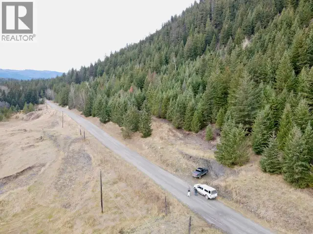 Lot 4 Fadear Creek Road Kamloops, British Columbia in Land for Sale in Kamloops - Image 2