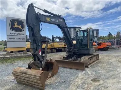 Hours: 3359 | Location: Bedford, NS, CA | Arms: Long Arm; Attachments: Blade; Attachments: Coupler;...