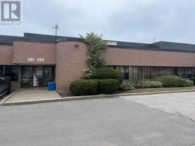 Very Clean And Functional Industrial Space For Lease. Well Maintained Building. Good Shipping Radius...