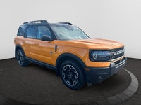 Check out this vehicle's pictures, features, options and specs, and let us know if you have any ques... (image 6)