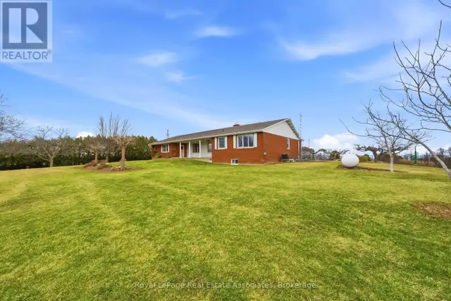 1137 RIDGE ROAD Hamilton, Ontario in Land for Sale in Hamilton - Image 4