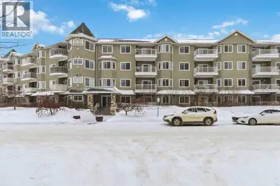 Welcome to the beautiful Royal Village, where comfort and convenience meet. Located just a few steps...