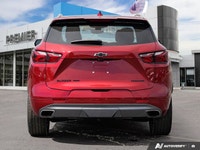 Experience the spirited sophistication of the 2021 Chevrolet Blazer Premier. Engineered for drivers... (image 4)