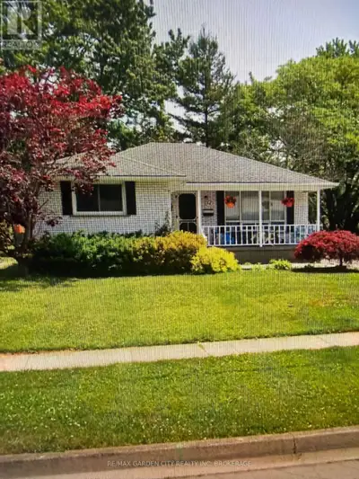 Available immediately in desirable North Welland, this bright and spacious lower-level one-bedroom a...