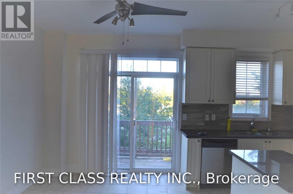88 MACK CLEMENT LANE Richmond Hill (Westbrook), Ontario 3