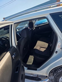 2012 Nissan Rogue Reliable & Fully Loaded! Year: 2012 Make: Nissan Model: Rogue Mileage: 232,000 km... (image 5)