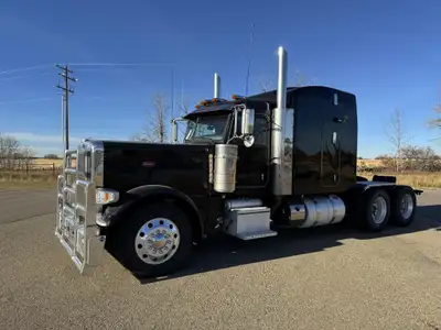 2019 Peterbilt 389 6x4 Sleeper Truck Comes with a Cummins X15 diesel engine, 605 hp, 1026628 km, 298...