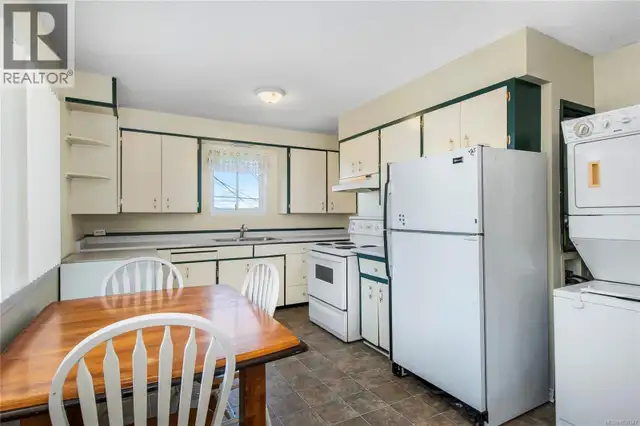 872 Birch St Campbell River, British Columbia in Houses for Sale in Campbell River - Image 7