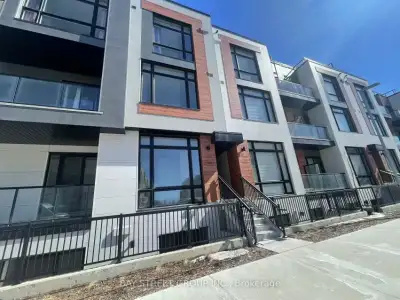 Price: $959,000/ $3,638/mo New luxury 3 bedrooms, 3 washroom End unit condo townhouse(1,664 sqft+630...