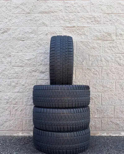 Winter / Snow Kapsen Snowshoes AW33 20 Inch Tires. 4x 275 45 20 (95%). Fits: BMW X5 / X6 (40i, 45e,...