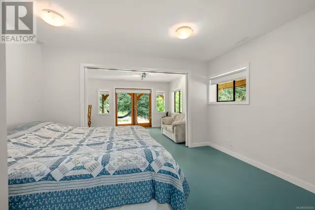 9900 Greenhill Rd Denman Island, British Columbia in Houses for Sale in Comox / Courtenay / Cumberland - Image 35