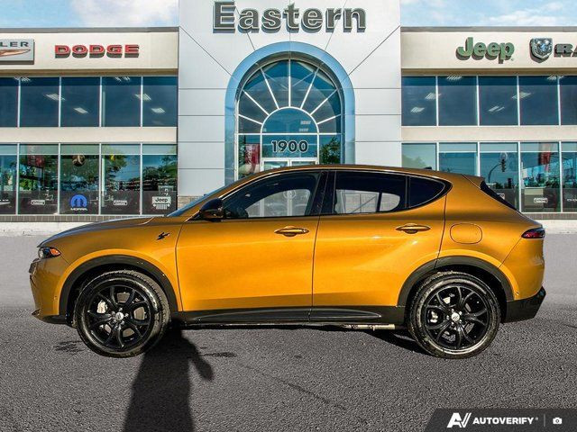 2024 Dodge Hornet R/T Plus | Sunroof in Cars & Trucks in Winnipeg - Image 2