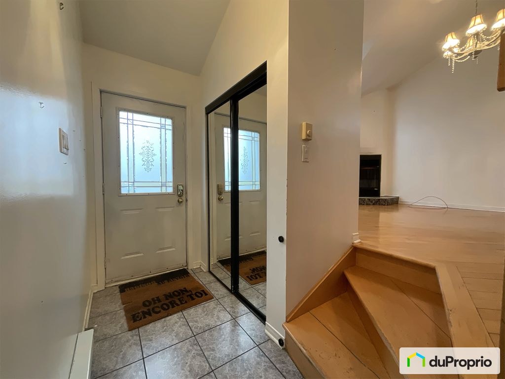 16e Avenue — photo 3