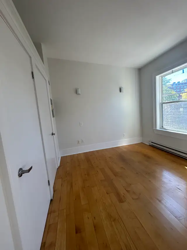 Bright Spacious 2 Bedrooms Apartments North End in Long Term Rentals in City of Halifax - Image 13