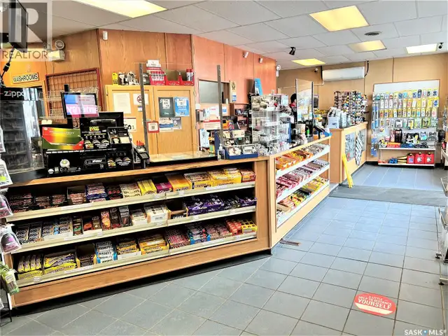 6 Highway Watson, Saskatchewan in Commercial & Office Space for Sale in Saskatoon - Image 5