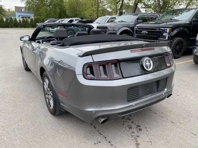 2014 Ford Mustang V6 Premium in Cars & Trucks in Cornwall - Image 6