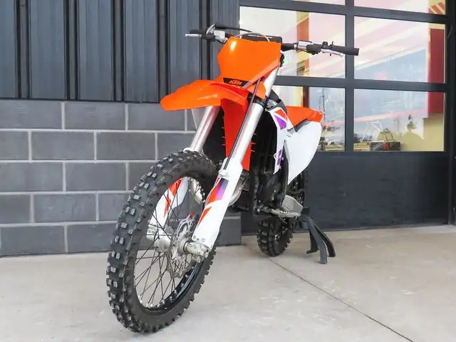 2024 KTM 125 SX in Dirt Bikes & Motocross in Cambridge - Image 5