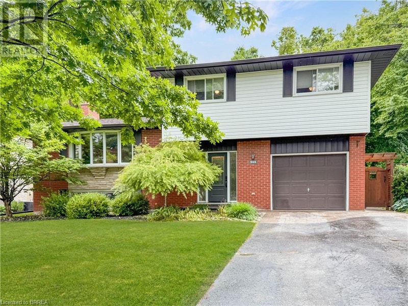 544 TWIN OAKS Crescent Waterloo, Ontario Houses for Sale Kitchener