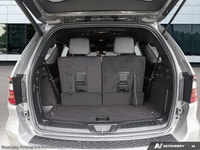 This Dodge Durango delivers a 3.6L V6 Engine engine powering this Automatic transmission. WHEELS: 20... (image 8)