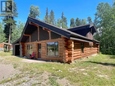 * PREC - Personal Real Estate Corporation. Fabulous Evelyn view location overlooking farmer's fields...