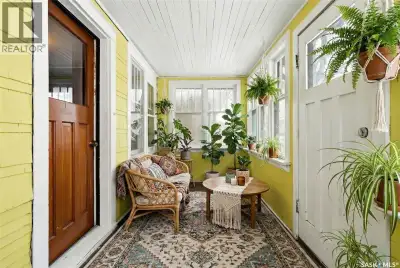 Welcome home to 1929 Toronto Street! If you have been waiting for a home that is within budget and i...