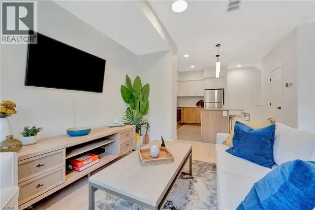 37 MILL Street Kitchener, Ontario in Long Term Rentals in Kitchener / Waterloo - Image 11